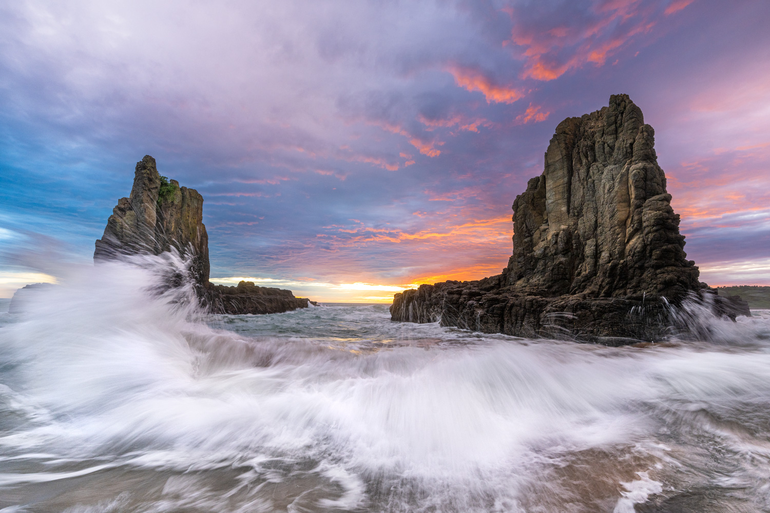 Cathedral Rocks sunrise, Kiama New South Wales, Australia.